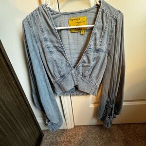 southern alternative size small denim ruffled blouse